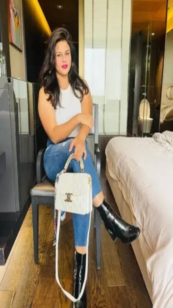 Delhi Hatt call girl service