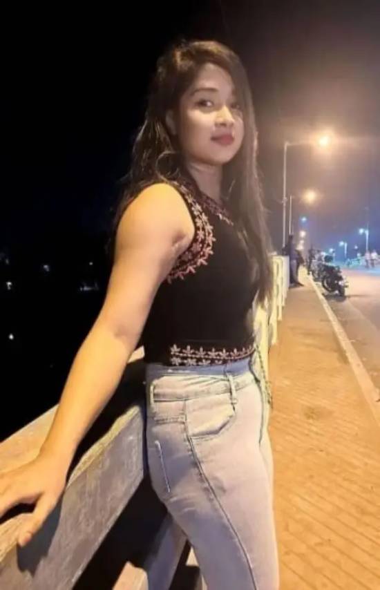 cheap call girls in Delhi Hatt