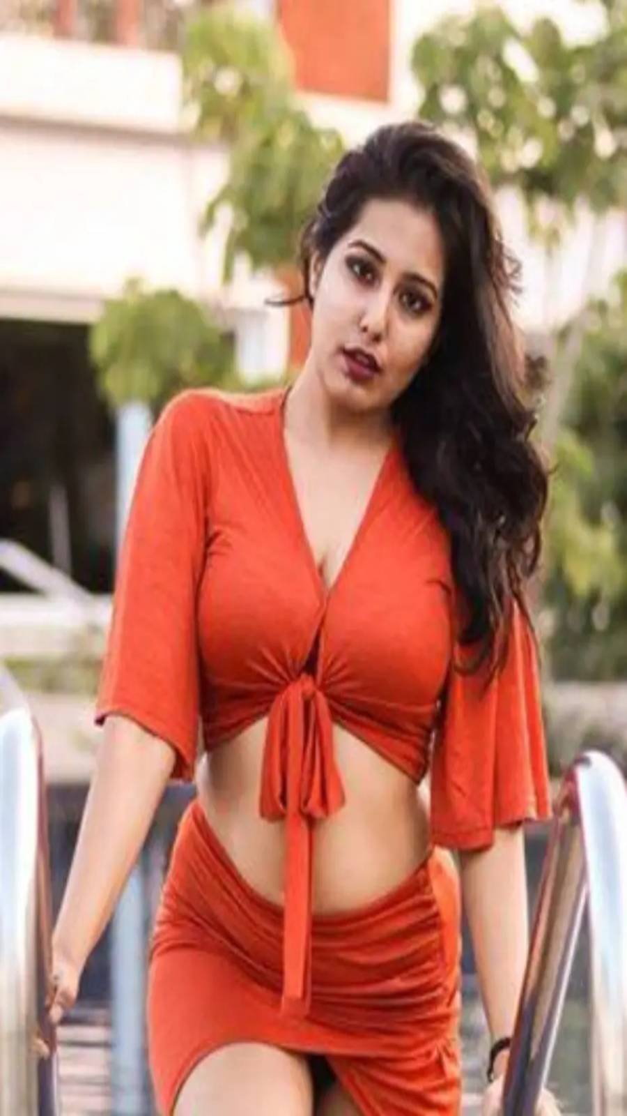 best call girls in Delhi Hatt